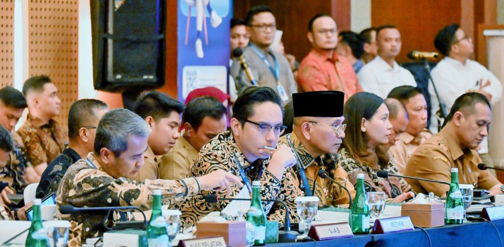 Bupati Simalungun Hadiri RUPS Bank Sumut
