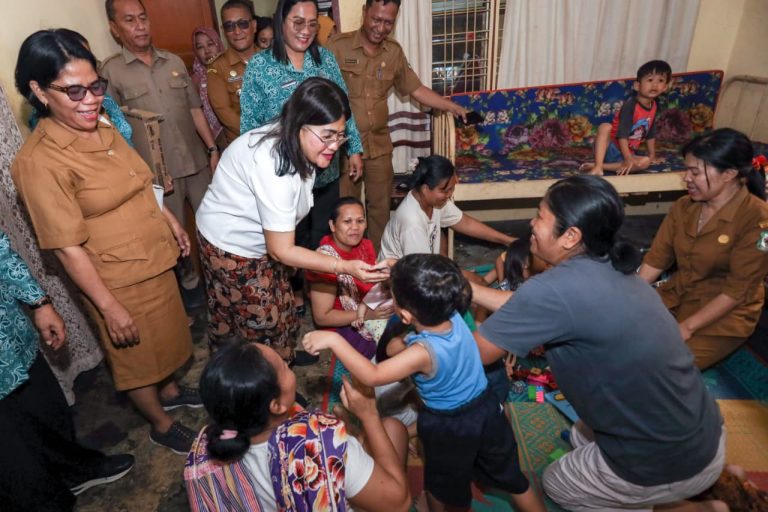 Ketua TP PKK Siantar Kunjungi Dua Posyandu di Kecamatan Siantar Marihat
