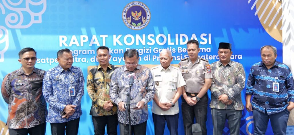 Wakil Bupati Simalungun Hadiri Rakon Program MBG