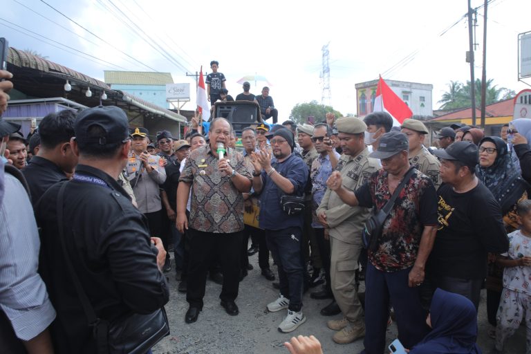Bupati Asahan Langsung Turun Temui Warga