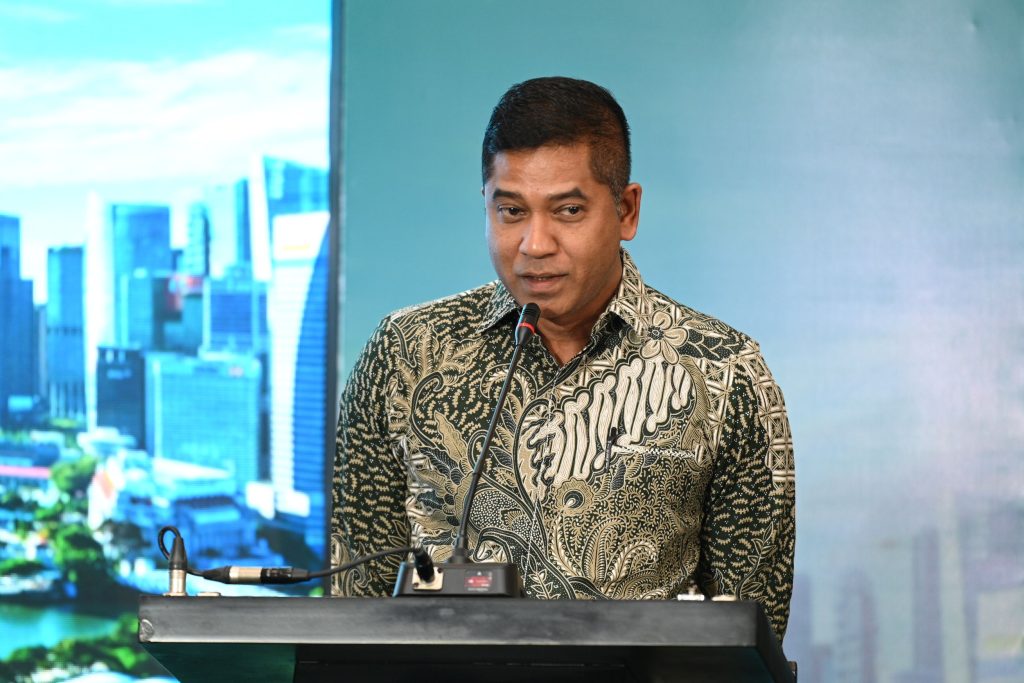 Group CEO Transnusa, Datuk Bernard Francis,